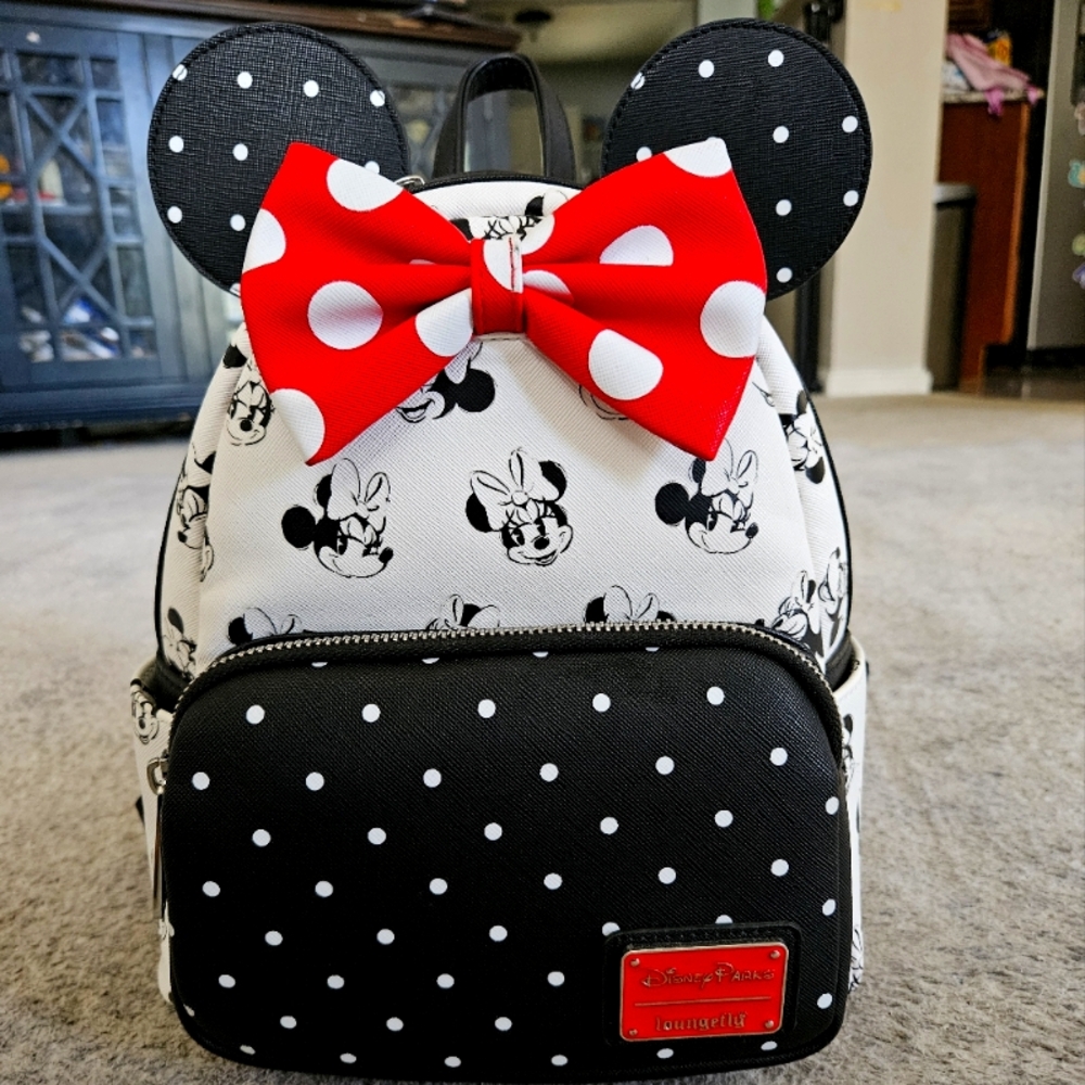 Disney loungefly backpack